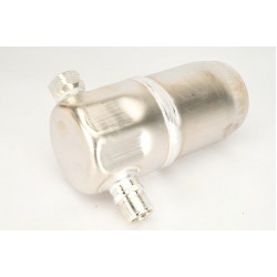 Αφυγραντήρας συστήματος κλιματισμού AUDI 80 B4, A4 B5, A6 C4, A6 C5, CABRIOLET B3, COUPE B3; VW PASSAT B5, PASSAT B5.5 1.6-4.2 10.88-05.05