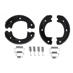 Σετ σιαγόνων φρένων, χειρόφρενο MERCEDES SPRINTER 4,6-T (B906), SPRINTER 5-T (B906), SPRINTER 5-T (B907); VW CRAFTER 30-35, CRAFTER 30-50 1.8-3.5 04.06-