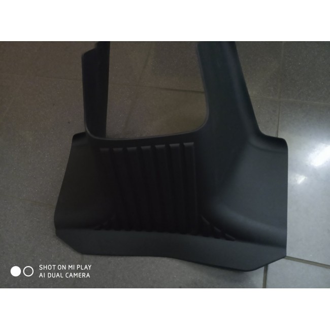 ΠΑΤΑΚΙ ΠΙΣΩ ΜΕΣΑΙΟ SKODA OCTAVIA7 ΠΑΤΑΚΙ ΠΙΣΩ ΜΕΣΑΙΟ SKODA OCTAVIA7